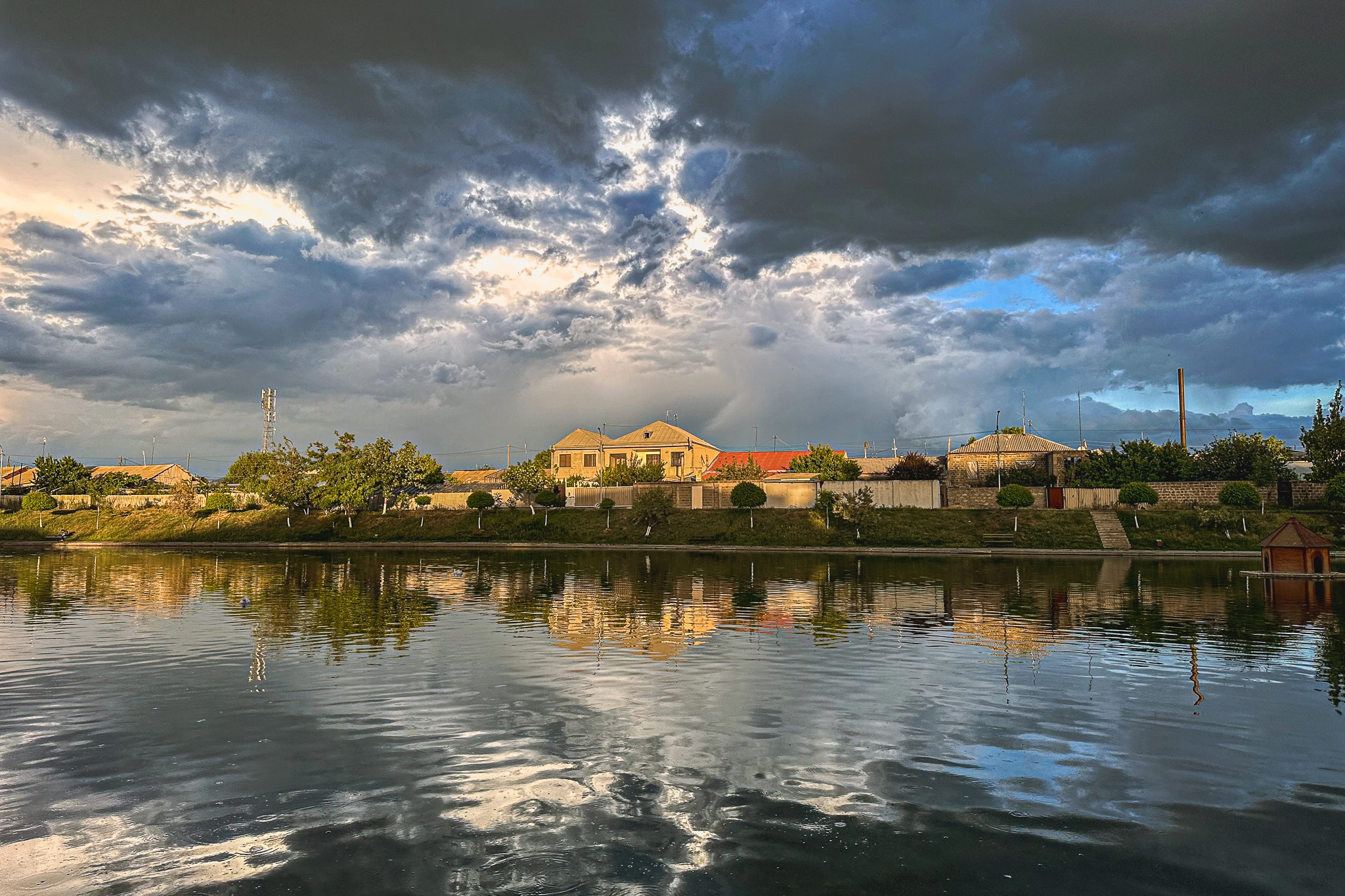 Камарлу (г. Арташат)